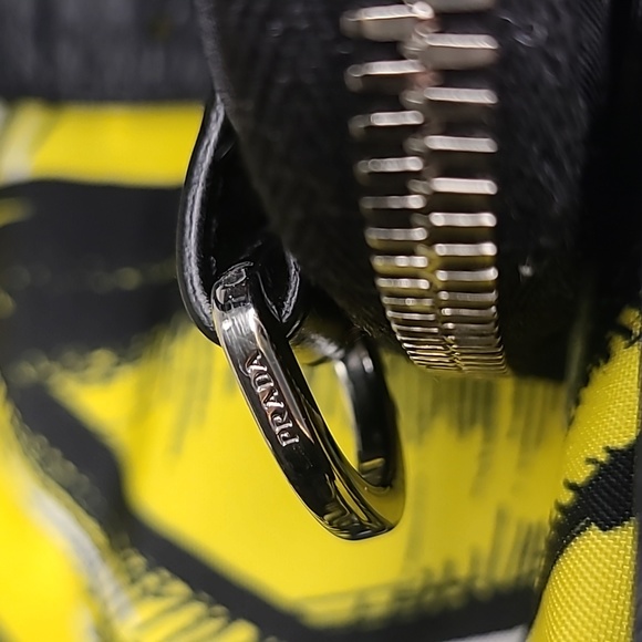 PRADA Mini Tessuto Ankle Pouch EUC - Picture 5 of 12